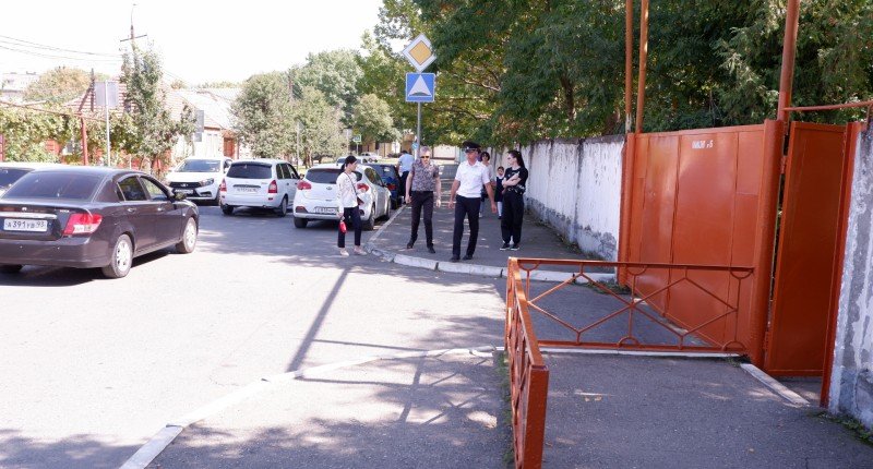 С. ОСЕТИЯ. ОНФ в Северной Осетии призывает власти Владикавказа устранить опасные участки на школьных маршрутах