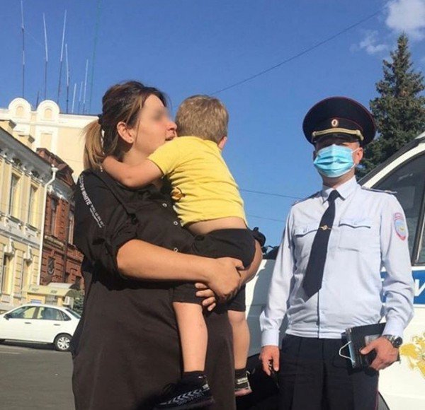 С. ОСЕТИЯ. Полицейские Владикавказа в кратчайшие сроки нашли заблудившегося трехлетнего ребенка
