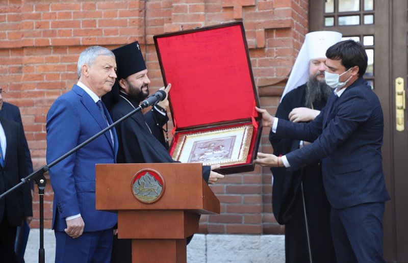 С. ОСЕТИЯ. Во Владикавказе открылся комплекс церковных зданий духовно-просветительского центра