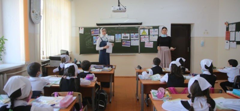 ЧЕЧНЯ. АО «Чеченэнерго» знакомит школьников с правилами электробезопасности