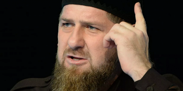 ЧЕЧНЯ.  Кадыров выразил соболезнования родным погибших в Грозном бойцов ОМОНа