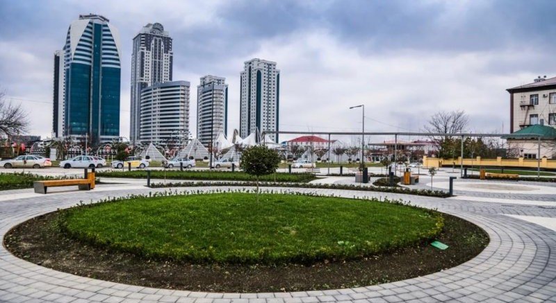 ЧЕЧНЯ. В ЧР по нацпроекту «Жильё и городская среда» благоустроено около 100 территорий