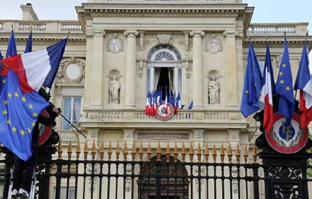Франция осуждает нарушение договоренностей о прекращении огня в Нагорном Карабахе
