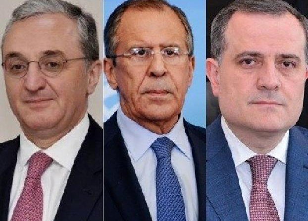 Переговоры по Карабаху в Москве, продолжающиеся почти пять часов, были прерваны на короткое время