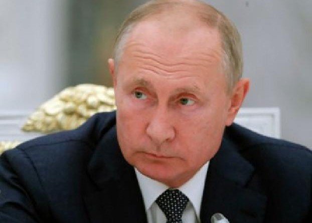Путин проинформировал Совбез РФ о телефонных разговорах с Пашиняном и Алиевым