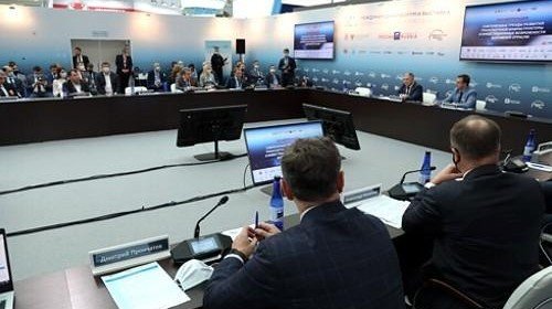 АСТРАХАНЬ. Проект Каспийского кластера обсудили на «Транспортной неделе» в Москве