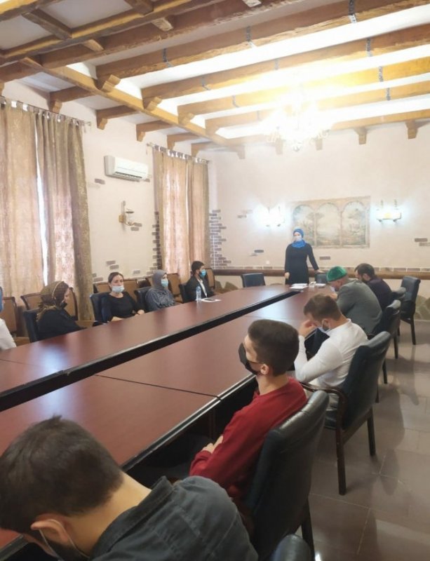 ЧЕЧНЯ. Семинар с молодыми семьями прошел в Министерстве Чеченской Республики по делам молодежи