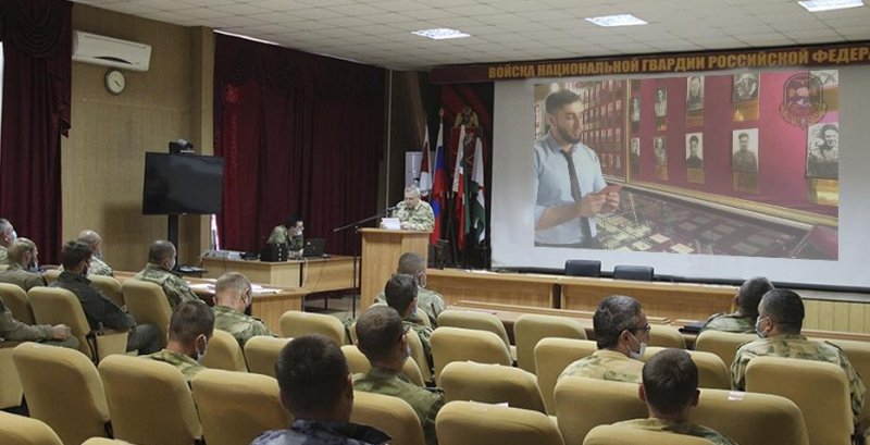ЧЕЧНЯ. Сотрудники Нацмузея ЧР подготовили видеоэкскурсию для личного состава ОГВ (с)