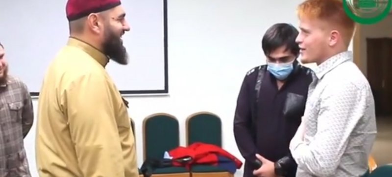 ЧЕЧНЯ. Уроженец Тамбовской области принял ислам в Чеченской Республике
