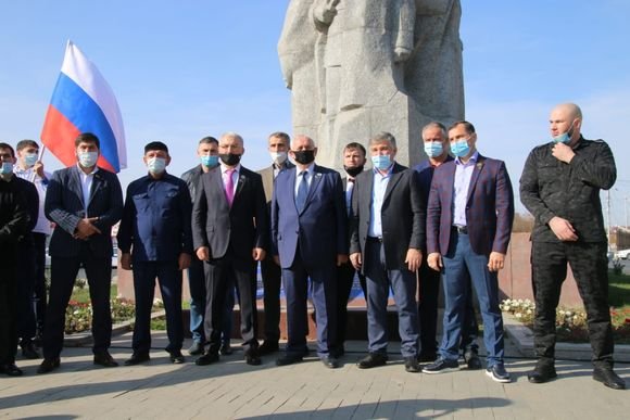 ЧЕЧНЯ.  В Чеченской Республике отметили День народного единства