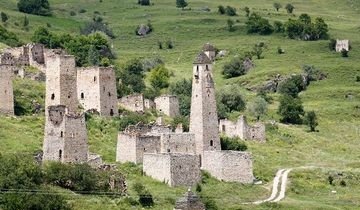 ЧЕЧНЯ. В Чечне восстановлена боевая башня XIII века
