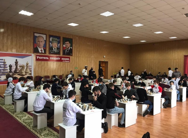 ЧЕЧНЯ. В ЧР выявили лучших игроков в шахматы среди школьников