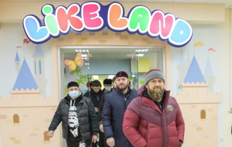 ЧЕЧНЯ. В детском центре после замечания Кадырова убрали изображения супергероев
