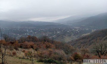 КАРАБАХ. Раненый азербайджанский солдат поет народную песню о Карабахе (ВИДЕО)