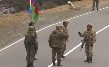 КАРАБАХ. Российские миротворцы приняли участие в передаче Кельбаджарского района Азербайджану (ВИДЕО)