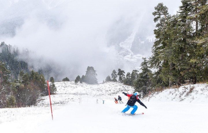 КЧР. Новый горнолыжный сезон в Архызе Карачаево-Черкесии открывается 28 ноября