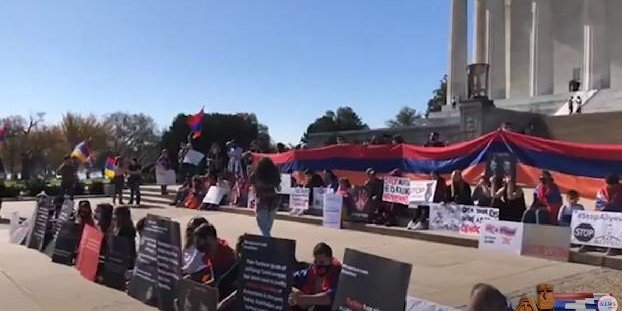 Молодежь АРФД провела молчаливую акцию протеста в центре Вашингтона