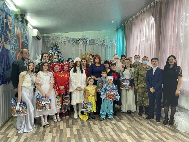 ЧЕЧНЯ. Военнослужащие грозненского соединения Росгвардии приняли участие в новогодней благотворительной акции