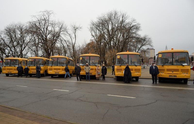 АДЫГЕЯ. Школы Адыгеи получили новые автобусы