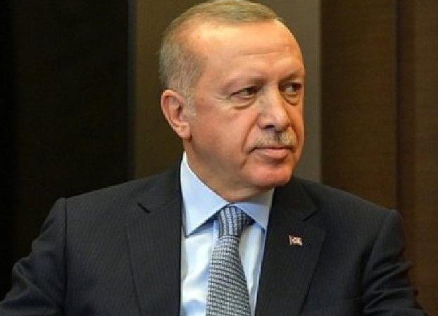 Эрдоган назвал резолюцию Франции по Карабаху «полной катастрофой»