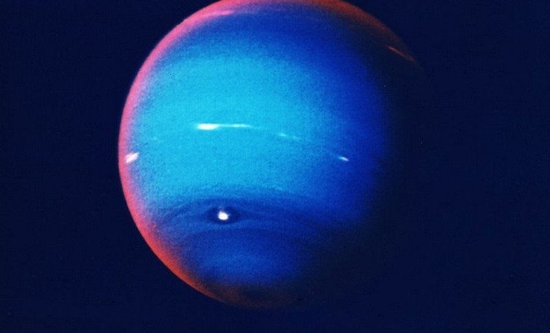 Телескоп Hubble зафиксировал на Нептуне загадочный шторм