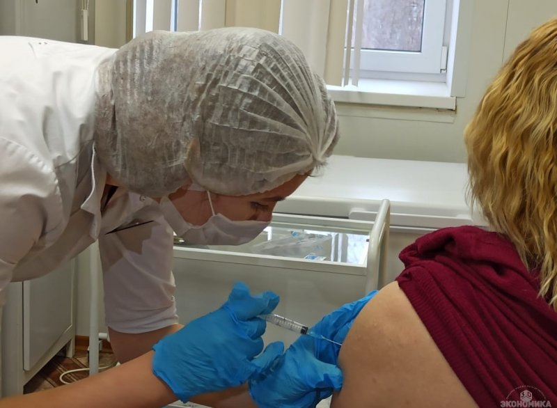 ВОЛГОГРАД. В Волгоградскую область поступила первая партия вакцины «ЭпиВакКорона»
