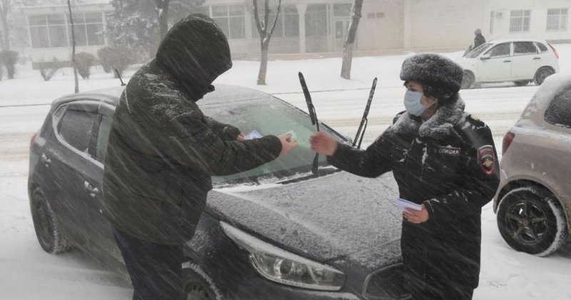 АДЫГЕЯ. В Адыгее госавтоинспекторы призвали водителей быть предельно внимательными на дорогах