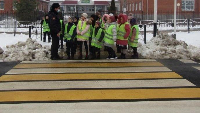 АДЫГЕЯ. В Адыгее школьников призвали строить маршрут безопасности с учетом зимних погодных условий