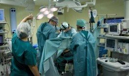 АСТРАХАНЬ. В Астрахани хирурги АМОКБ спасли 31-летнюю женщину с аневризмой