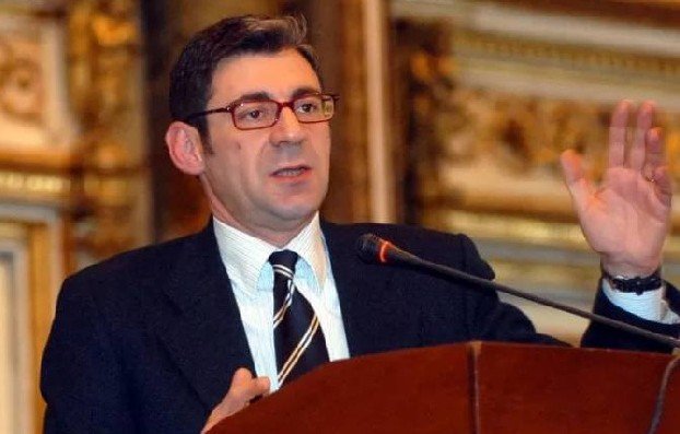Бывший депутат ПАСЕ приговорен к 4 годам лишения свободы за получение взяток от Азербайджана