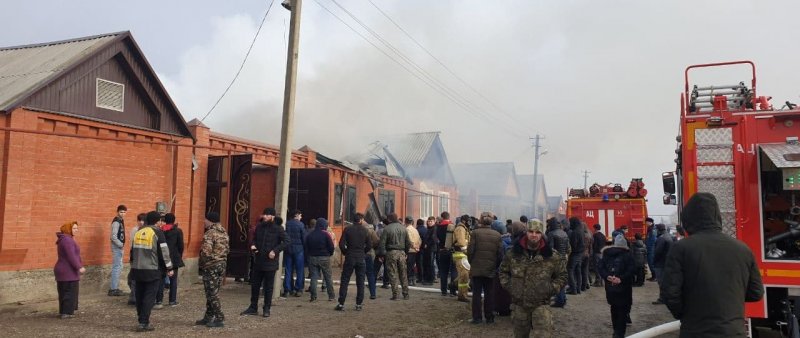 ЧЕЧНЯ. Двое детей пострадали при пожаре в частном доме в Гудермесском районе