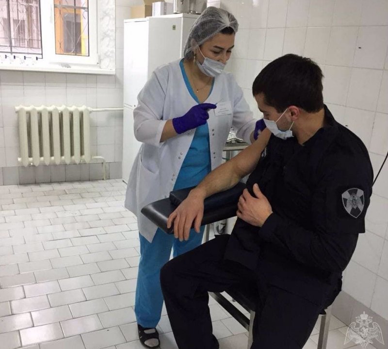 КБР. В Кабардино-Балкарии росгвардейцы проходят вакцинацию от коронавируса
