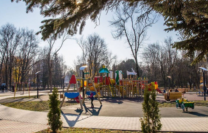 КЧР. 10 общественных территорий будут благоустроены в Карачаево-Черкесии в 2021 году