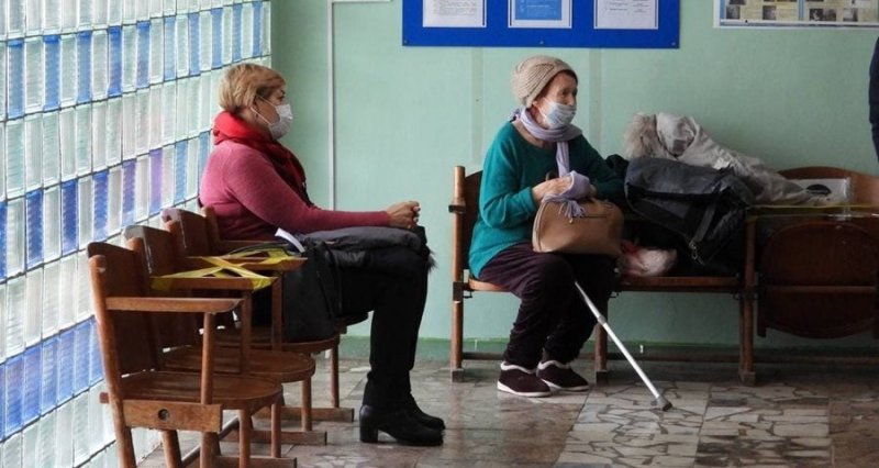 КРЫМ. Медучреждения Крыма начали принимать всех желающих привиться от COVID-19
