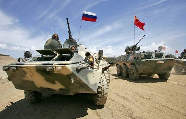 Лавров прокомментировал военные учения России и Китая