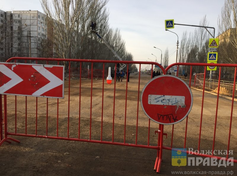 ВОЛГОГРАД. Возбуждено уголовное дело по факту прорыва трубы в Волжском