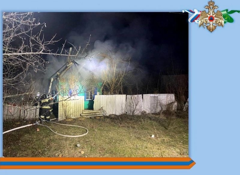 АДЫГЕЯ. В хуторе Ткачев Майкопского района пожарные ликвидировали возгорание в частном домовладении