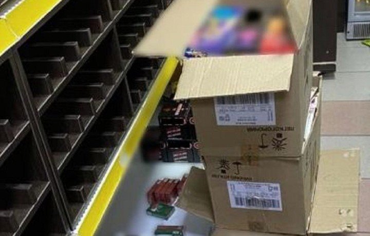 АДЫГЕЯ. В Майкопе полиция нагрянула в магазин, где продавали безакцизные сигареты