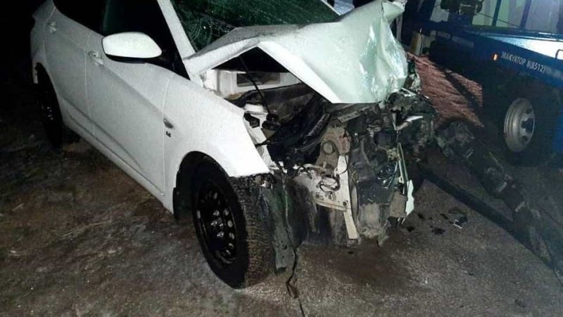 АСТРАХАНЬ. В лобовом столкновении под Астраханью пострадали двое водителей
