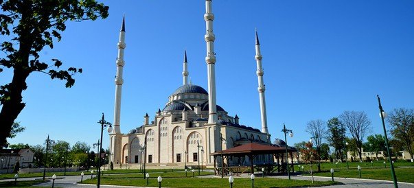 ЧЕЧНЯ. Мечеть имени Ташу-Хаджи в Гудермесе