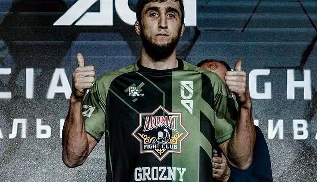 ЧЕЧНЯ. Росгвардеец из Чеченской Республики в Сочи одержал победу в бойцовском турнире АСА 117