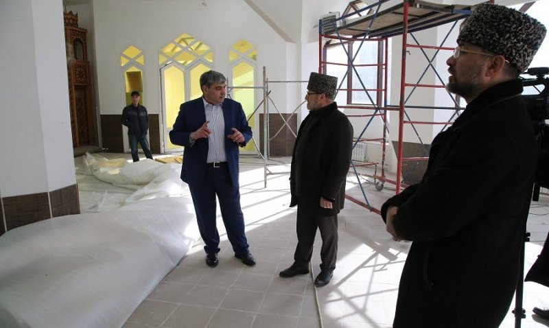 КБР. Соборная мечеть Нальчика станет светлее и теплее