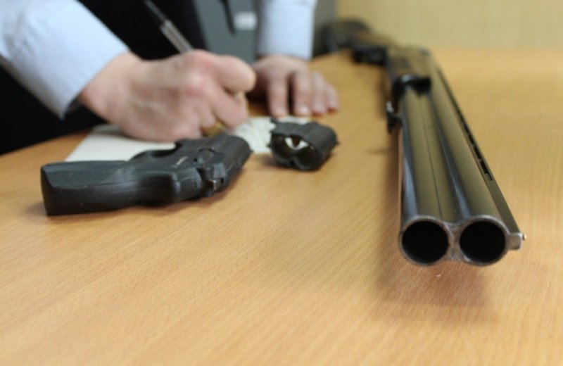 КБР. Житель Залукодеса получит денежное вознаграждение за сданное в полицию оружие