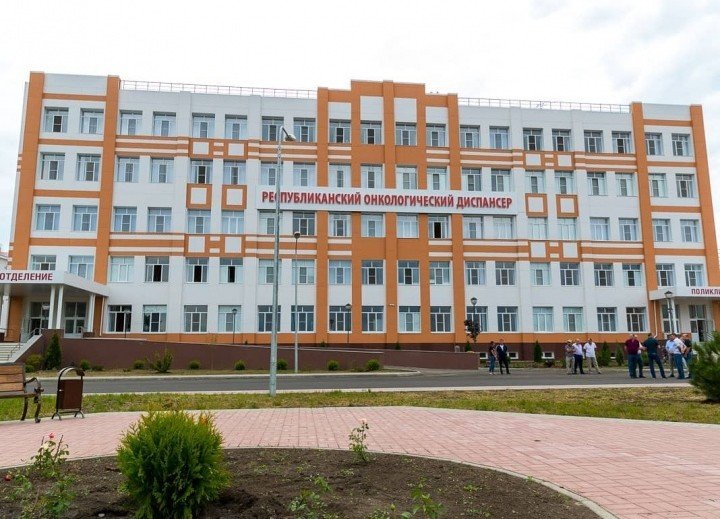 КЧР. В онкологическом диспансере появилась возможность лечить пациентов контактной лучевой терапий