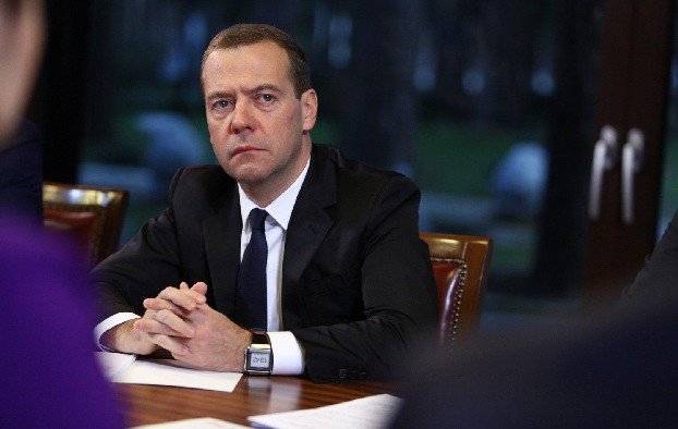 Медведев призвал обратить внимание на проблему, связанную с криминалом внутри мигрантов