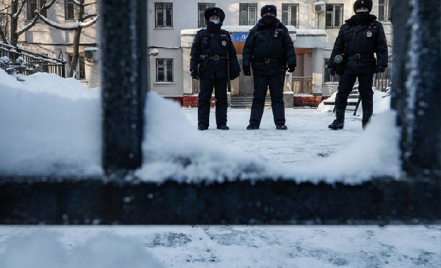 Полиция разогнала сторонников Навального у СИЗО «Матросская тишина», где он находится