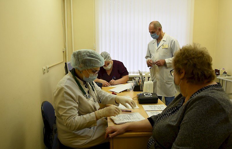 РОСТОВ. В РГУПС стартовала вакцинация "Эпиваккороной", разработанной центром "Вектор"
