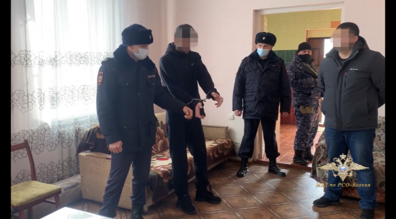 С. ОСЕТИЯ. Двое грабителей напали на жителя Ардона в его доме и похитили свыше 700 тысяч рублей