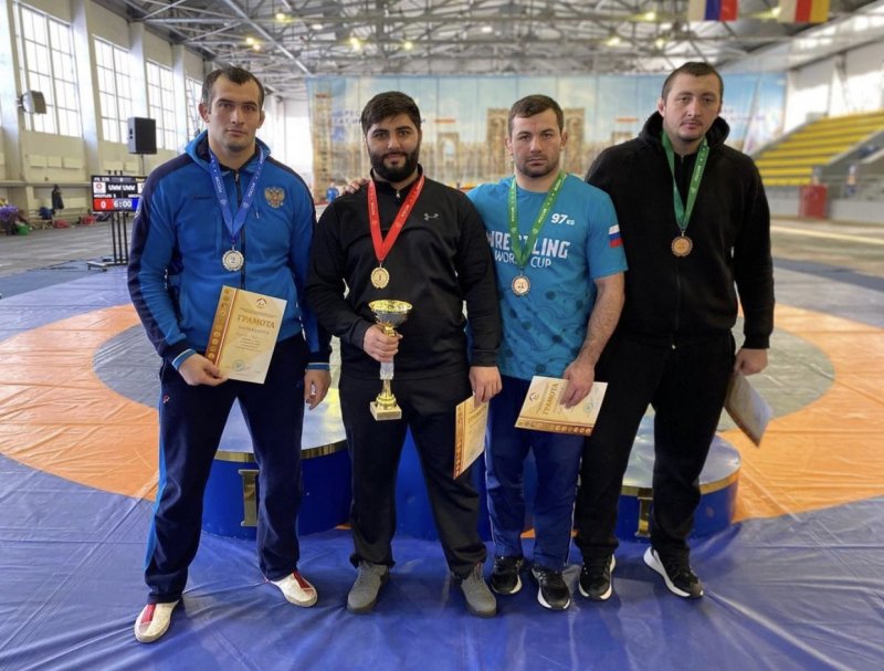 С. ОСЕТИЯ. Сборная Северной Осетии завоевала 13 медалей на чемпионате СКФО по вольной борьбе