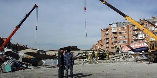 С. ОСЕТИЯ. Спасатели разобрали завалы на месте взрыва во Владикавказе